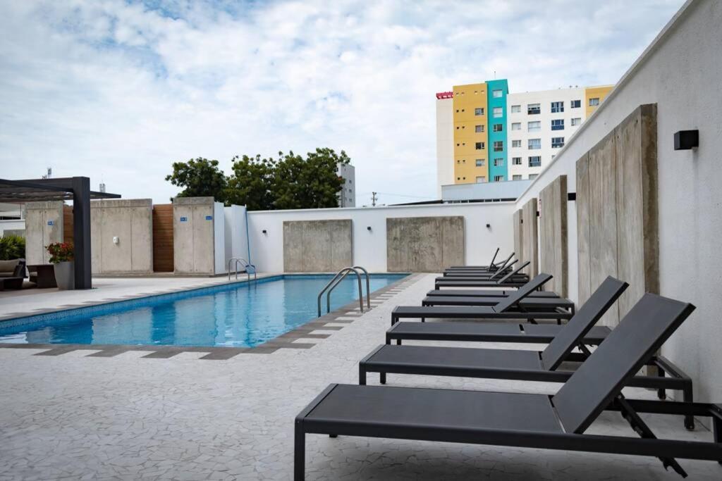 M3 Lujoso Y Comodo Departamento Con Playa 2 Piscinas Cancha De Tenis Jacuzzi Seguridad 24 Horas Manta Luaran gambar