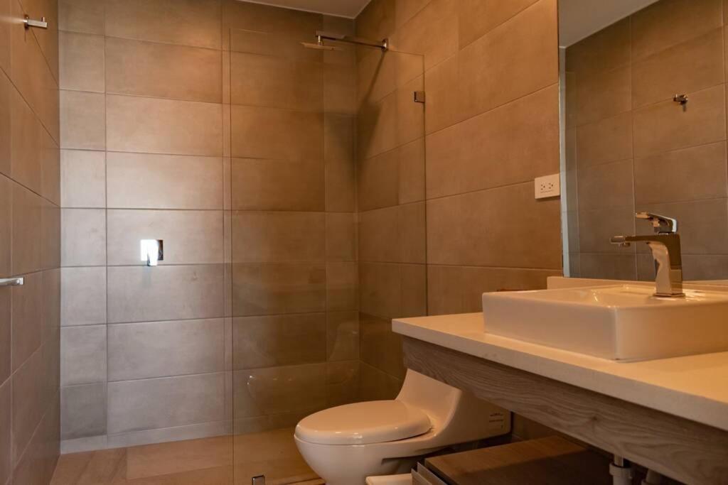 M3 Lujoso Y Comodo Departamento Con Playa 2 Piscinas Cancha De Tenis Jacuzzi Seguridad 24 Horas Manta Luaran gambar